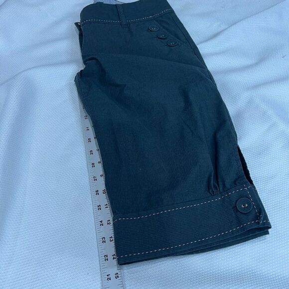 Anthropologie Cartonnier Gray Long Line Bermuda Button Detail Shorts Sz 6 - Picture 6 of 8